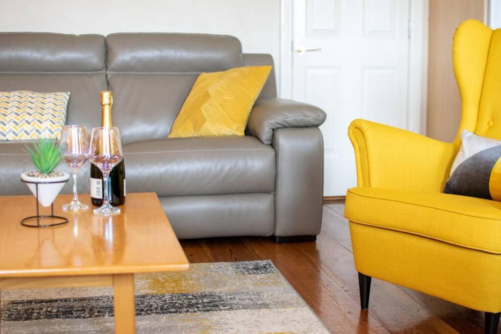 310 - The Carrowbeg At The Harbour Mills By Shortstays Westport Luaran gambar