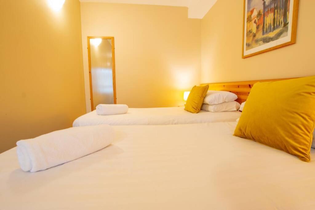 310 - The Carrowbeg At The Harbour Mills By Shortstays Westport Luaran gambar