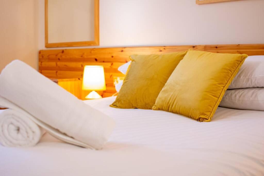 310 - The Carrowbeg At The Harbour Mills By Shortstays Westport Luaran gambar