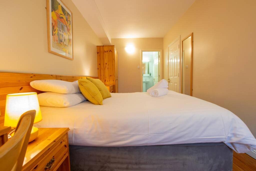 310 - The Carrowbeg At The Harbour Mills By Shortstays Westport Luaran gambar